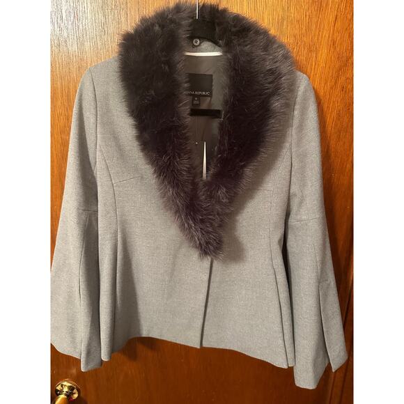 NWT BANANA REPUBLIC DRESS BLAZER WITH FLARED SLEEVES/POCKETS - Picture 2 of 5